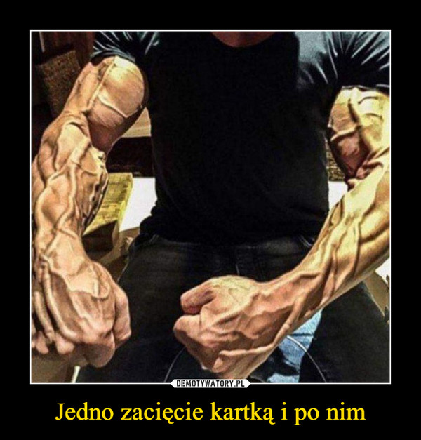 Jedno zacięcie kartką i po nim –  